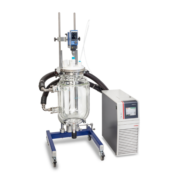 ReactoMate ATOM pilot lab reactor support system - ideal for vessels up to 50 Litres.