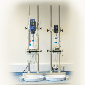 ReactoMate DATUM Dual Stand for 2 jacketed reactor vessels up to 5L