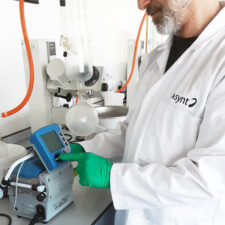 Vacuum pump servicing and repairs from Asynt - worldwide laboratory experts