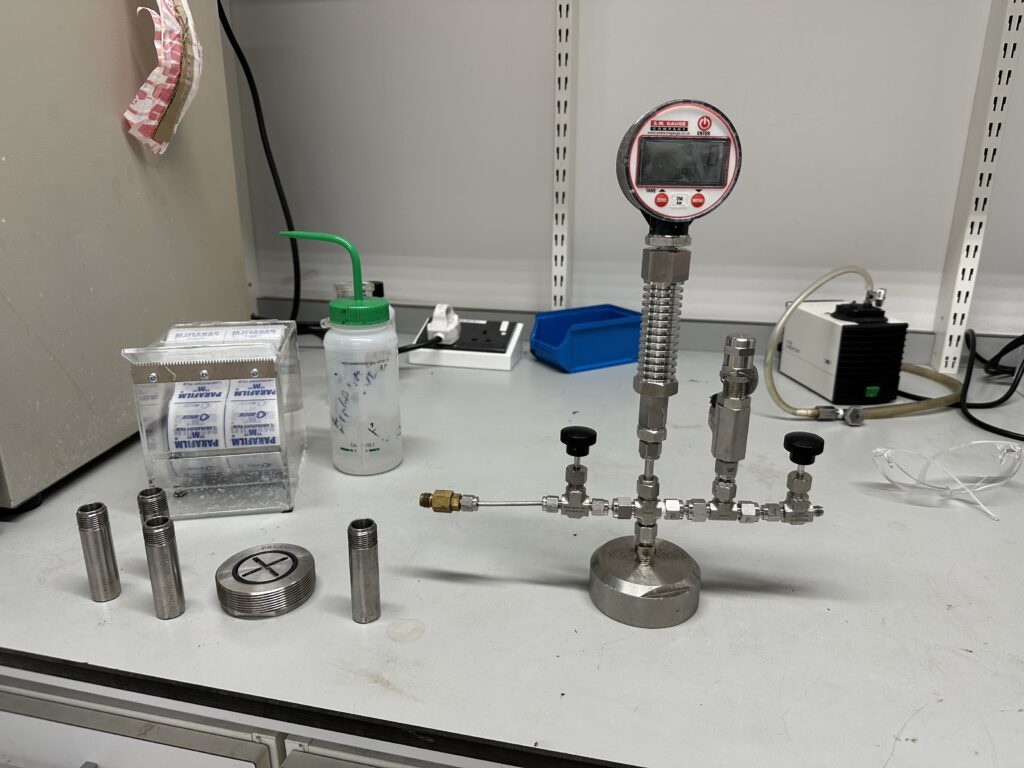 Aston Univeristy Use Asynt Quadracell High Pressure Reactor for Research Into Salicylic Acid Production