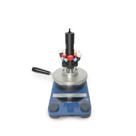 DrySyn Precision Vial Stirring System shown on Asynt hotplate